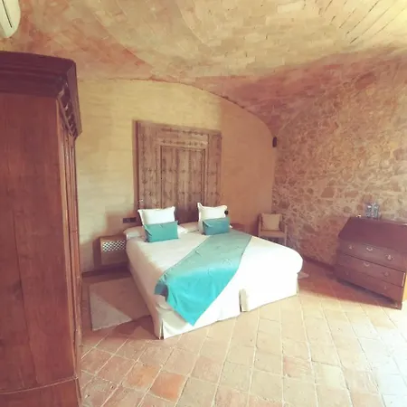 Moli De Hotel