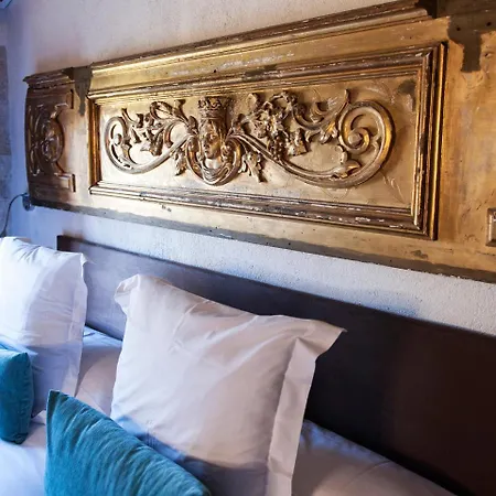 Moli De Hotel